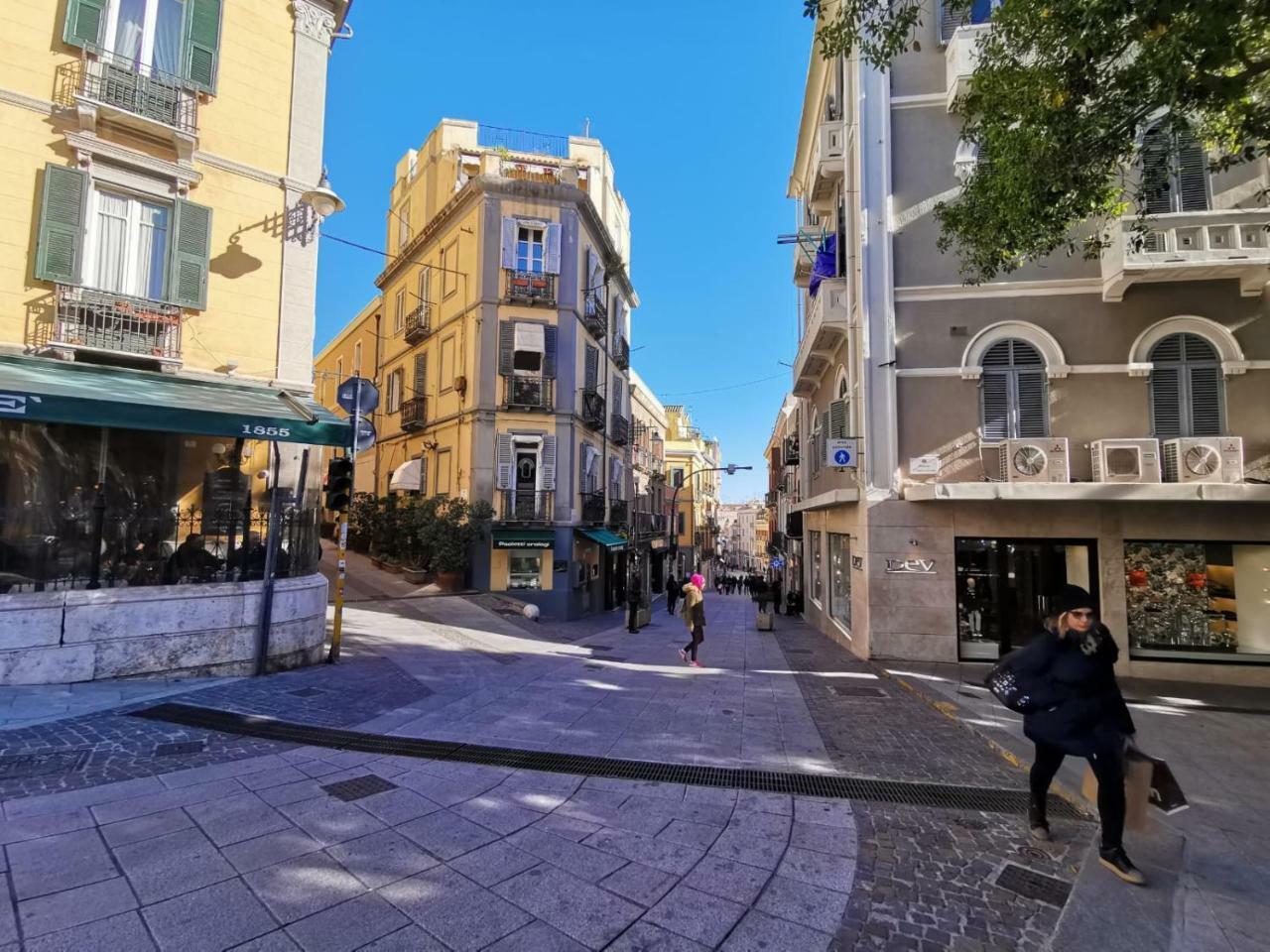 Suitesgaribaldi Cagliari Esterno foto